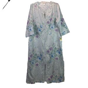 NWT Miss Elaine Zip Front Floral Nightgown Robe Pockets Size Medium